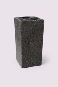 Granitinė vaza nr 9