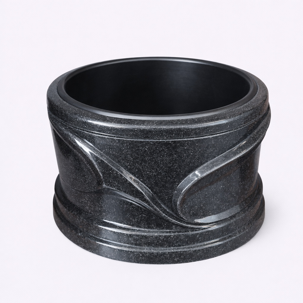 Akmens masės vazonas nr.1